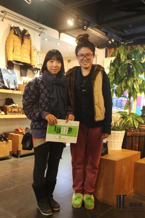 一块街拍 王博 丁瑞瑶