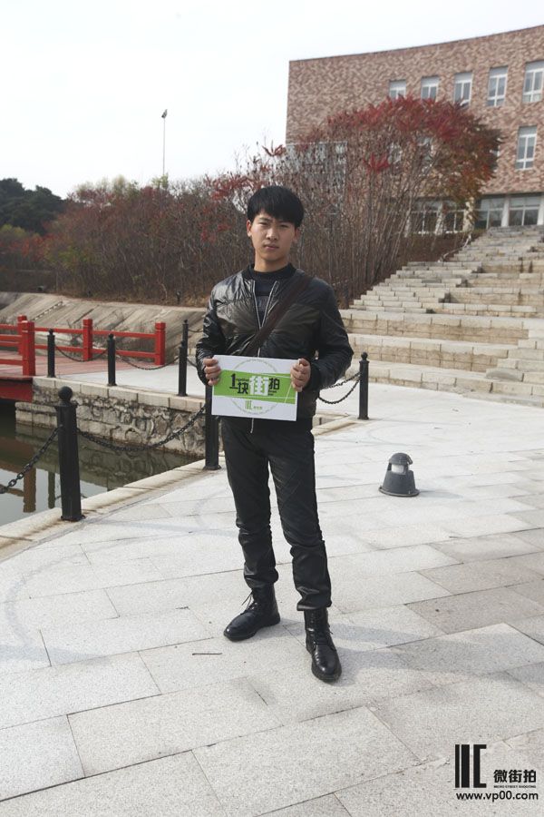 一块街拍 沙安巍