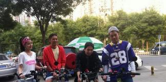 雷军客串微电影《1699毕业季》骑行也能改变世界