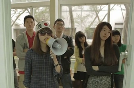 微明星网 微电影 搞笑 台湾微电影 争夺学长大作战