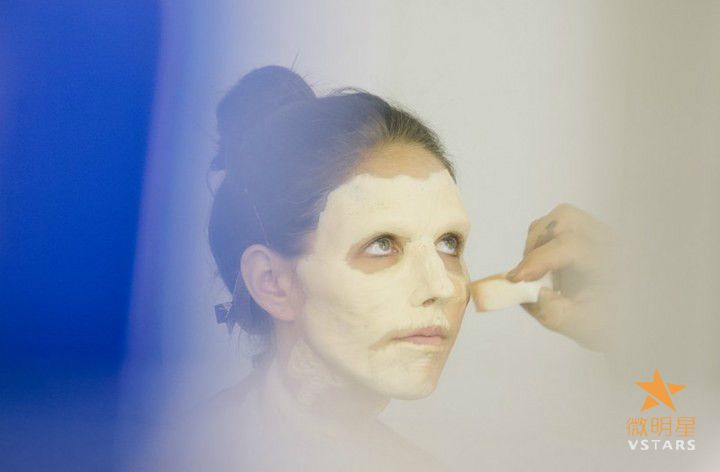 微明星网 丧尸 化妆 重口味 对比照