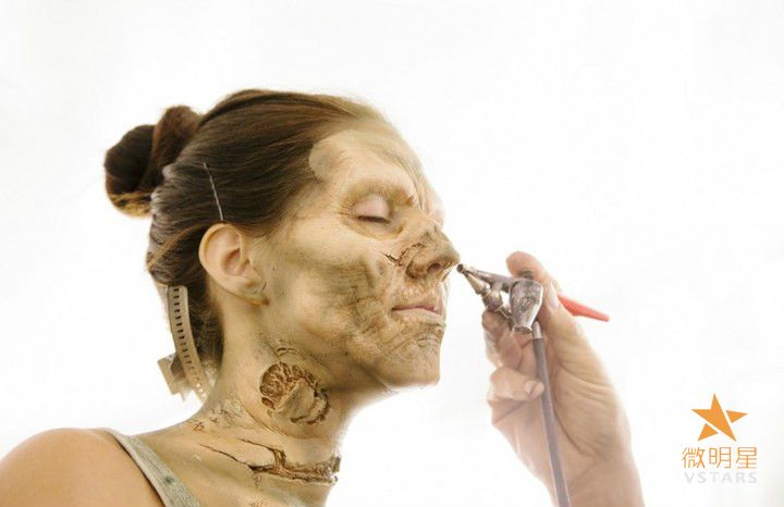 微明星网 丧尸 化妆 重口味 对比照