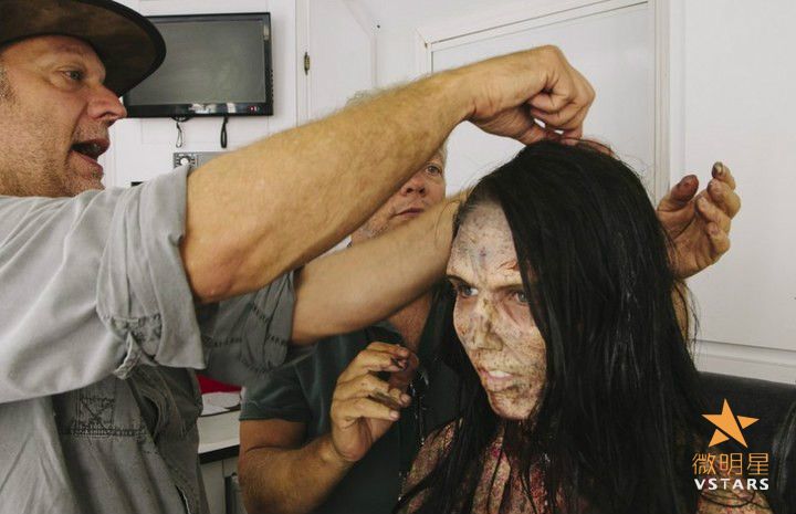 微明星网 丧尸 化妆 重口味 对比照