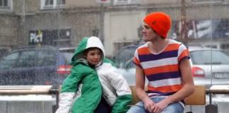 挪威温馨短片《没穿外套的小男孩》