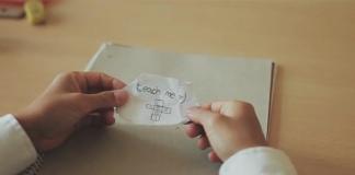 感人励志微电影《一支粉笔》