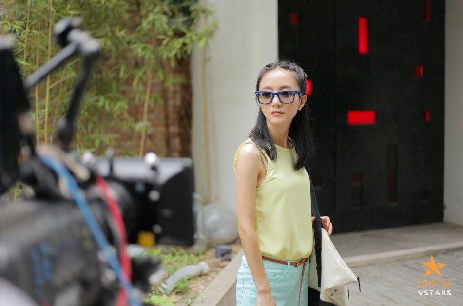 微明星网 微电影 惊悚微电影 百年婚纱店