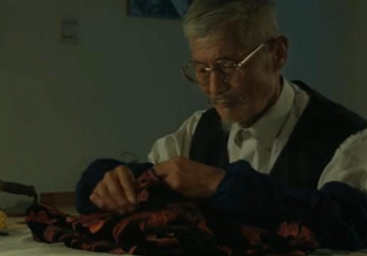 微明星网 微电影 空巢老人 触控 