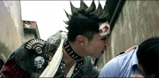 黑色幽默微电影《真枪假证》