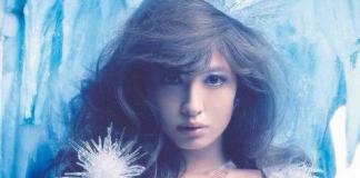 AKB48成员小嶋阳菜爆胸拍微电影《我是冰雪女王》