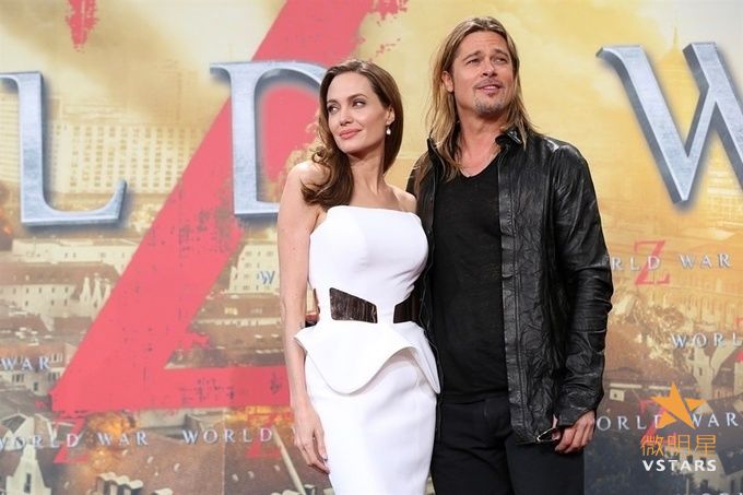 微明星网 安吉丽娜·朱莉 布拉德·皮特 沉睡魔咒 