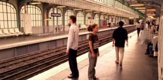 汤姆提克威短片电影《十区车站 True》