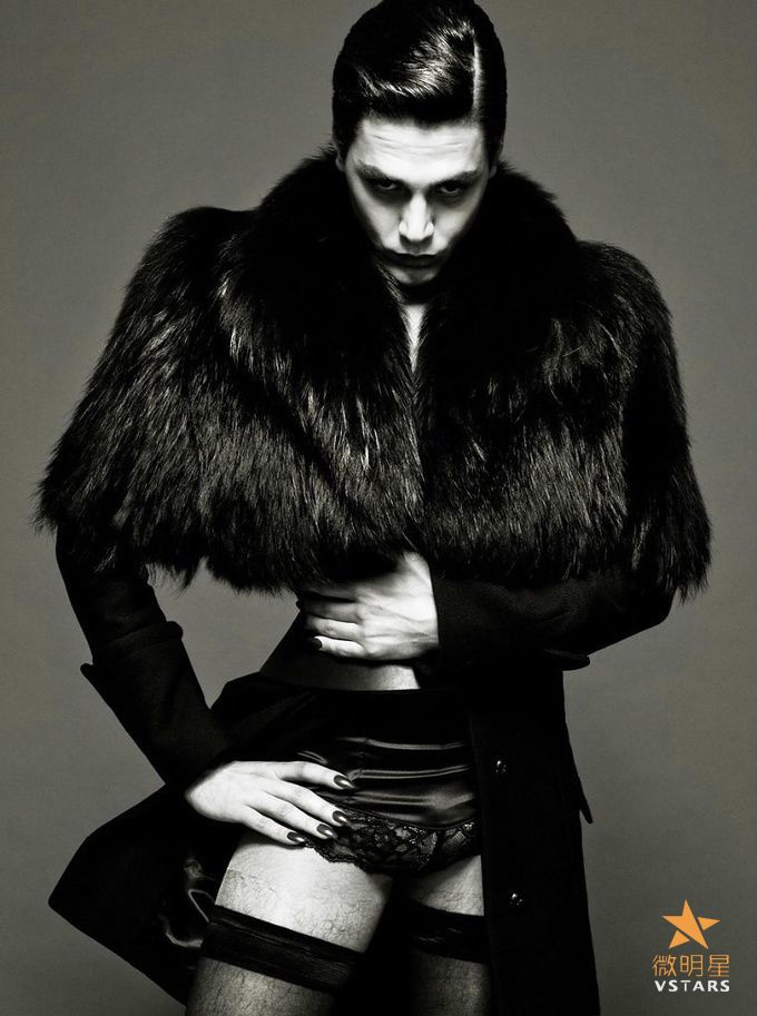 微明星网 戛纳国际电影节 泽维尔·多兰 女装照