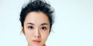 王晓晨清新亮相微电影节 粉丝高呼女神范足