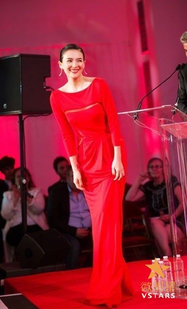 微明星网 章子怡 苏菲·玛索 法国卡布尔电影节 金天鹅奖