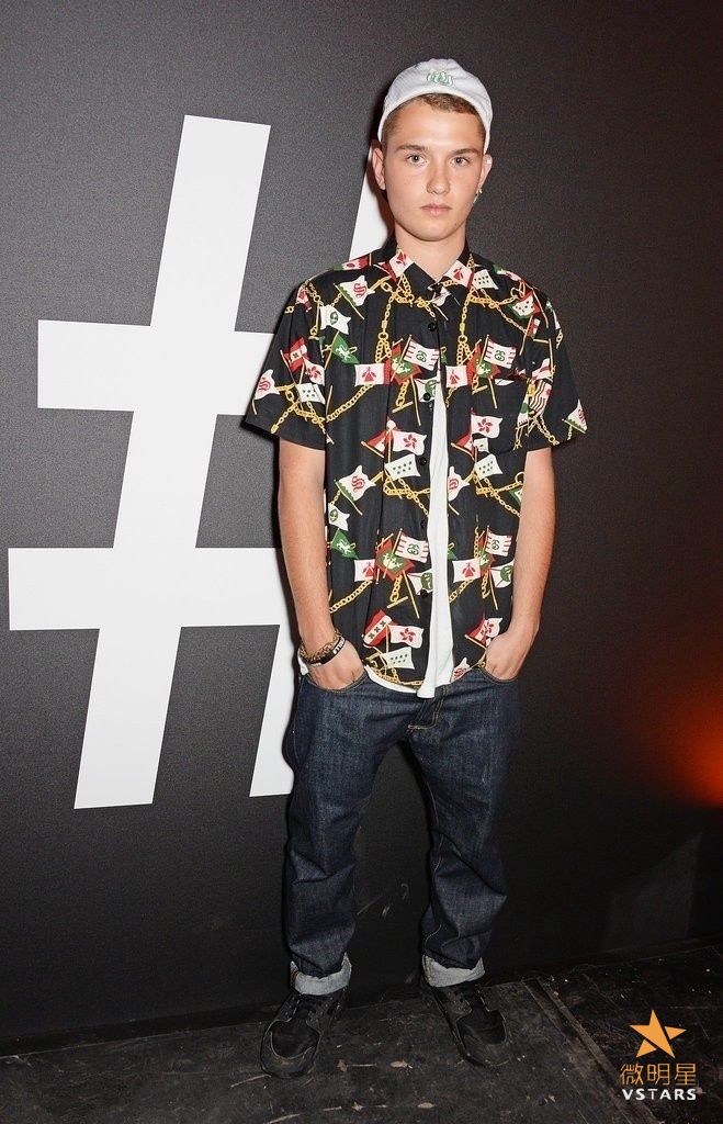 微明星网 裘德·洛 星二代 伦敦