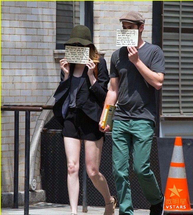 微明星网 艾玛斯通 加菲