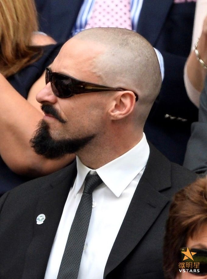 微明星网 休·杰克曼 艾玛·斯通 加菲尔德