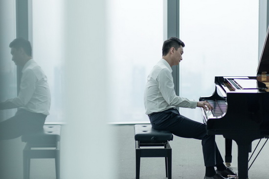 微明星网 微电影 李泉