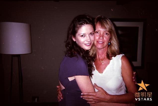 微明星网 好莱坞明星 生活照 约翰尼·德普