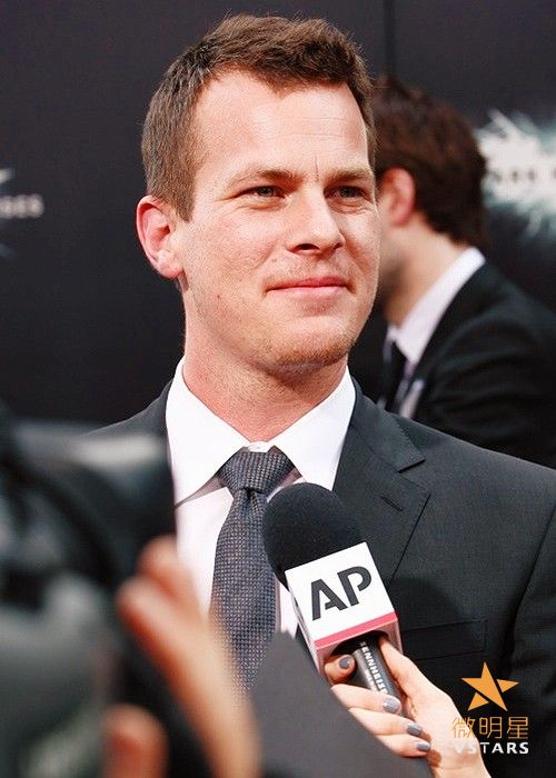 微明星网 星际穿越 马修麦康纳 杰西卡查斯坦 安妮海瑟薇