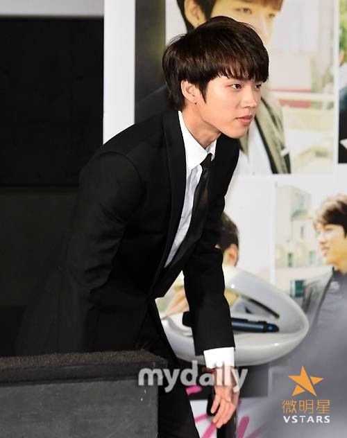 韩国组合 歌手 艺人