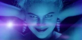 音乐剧风格搞怪短片 《数伤疤》