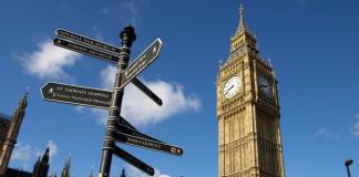 中英正式签订合拍片协议‘混血儿’不受配额限制