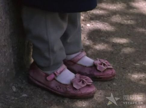 《小鞋子》
